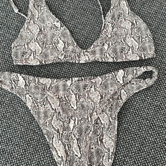 Women’s Bikini- Top & Bottom - Picture 2 of 2